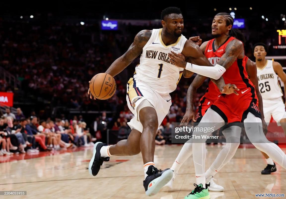 锡安34+10助鹈鹕击败步行者 国王让老鹰吞下4连败