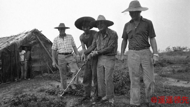 1992年阿诺德-帕尔默视察中山温泉高尔夫球场